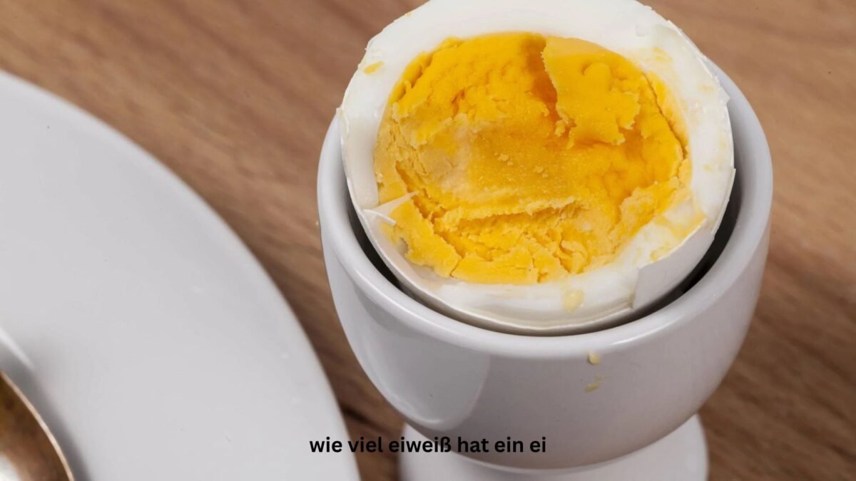wie viel eiweiß hat ein ei